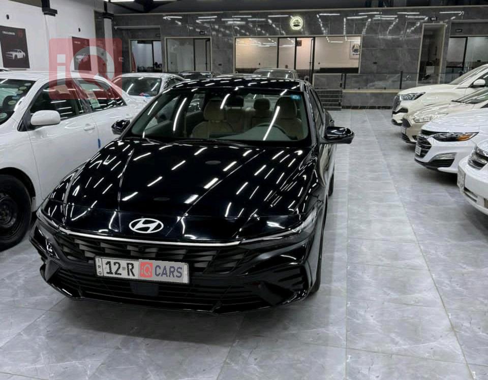 هیۆندای ئەلەنترا